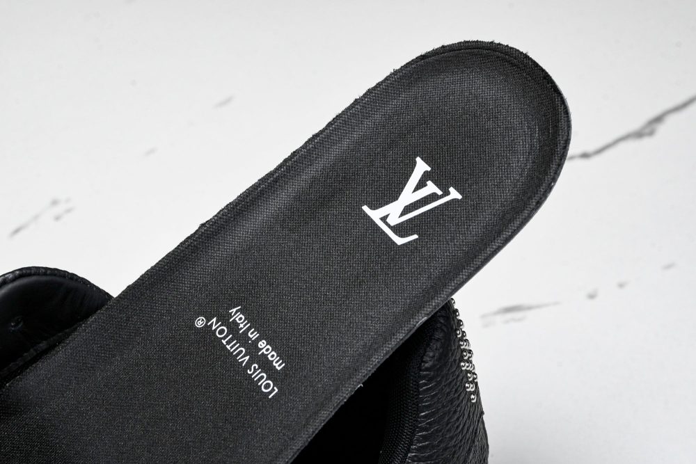 Louis Vuittоп Trainer Low 'Black Studded' - Image 11