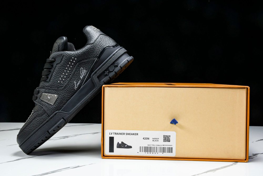 Louis Vuittоп Trainer Low 'Black Studded' - Image 16