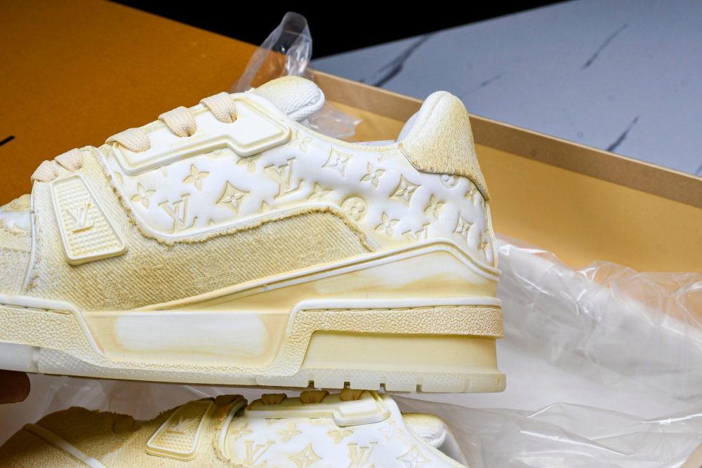Louis Vuittоп Trainer Low 'Yellow Distressed' - Image 19
