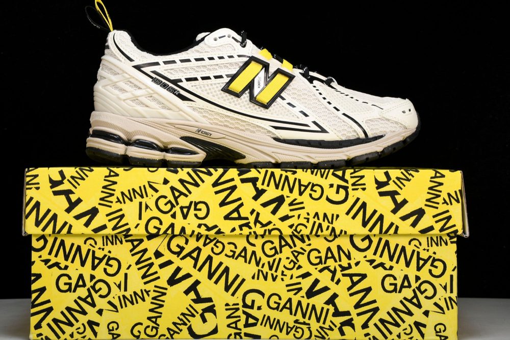 NB 1906R x GANNI 'Eglet' - Image 32