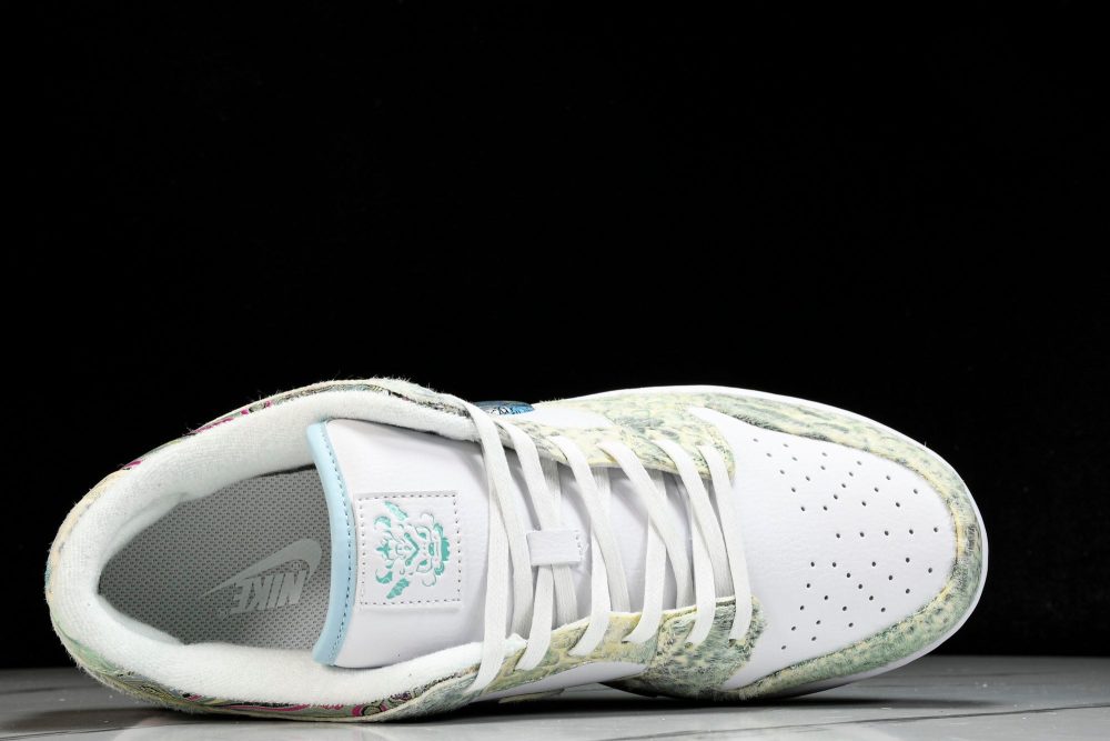 SB Dnk Low x Steam Puppet 'Year of The Dragon' (Unreleased) - Image 4