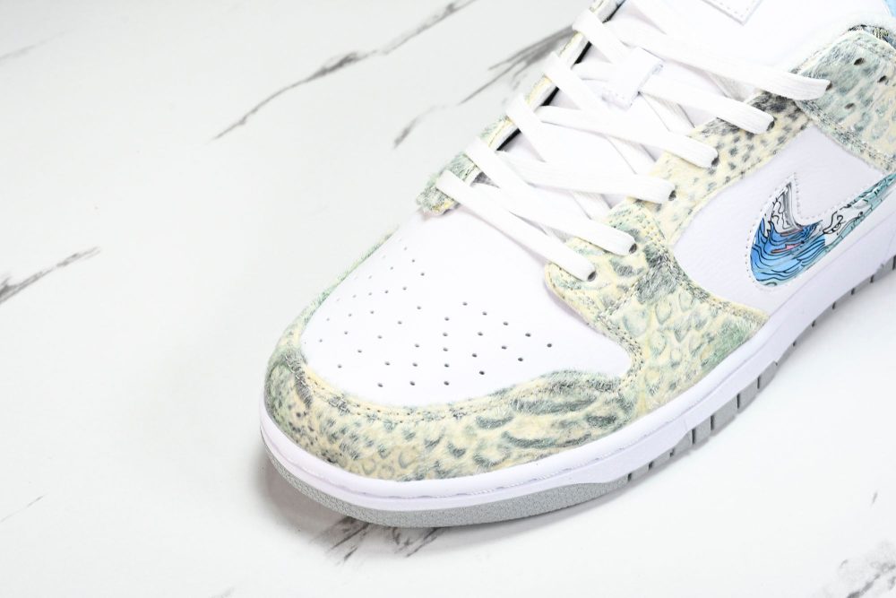 SB Dnk Low x Steam Puppet 'Year of The Dragon' (Unreleased) - Image 19