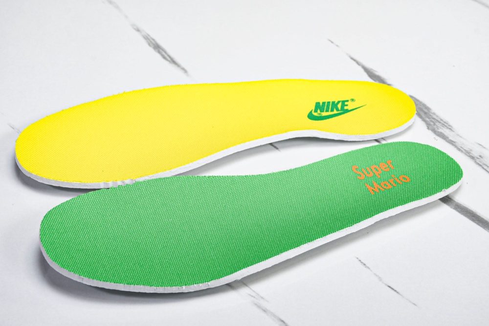 SB Dnk Low x Super Mario (Unreleased) - Image 14