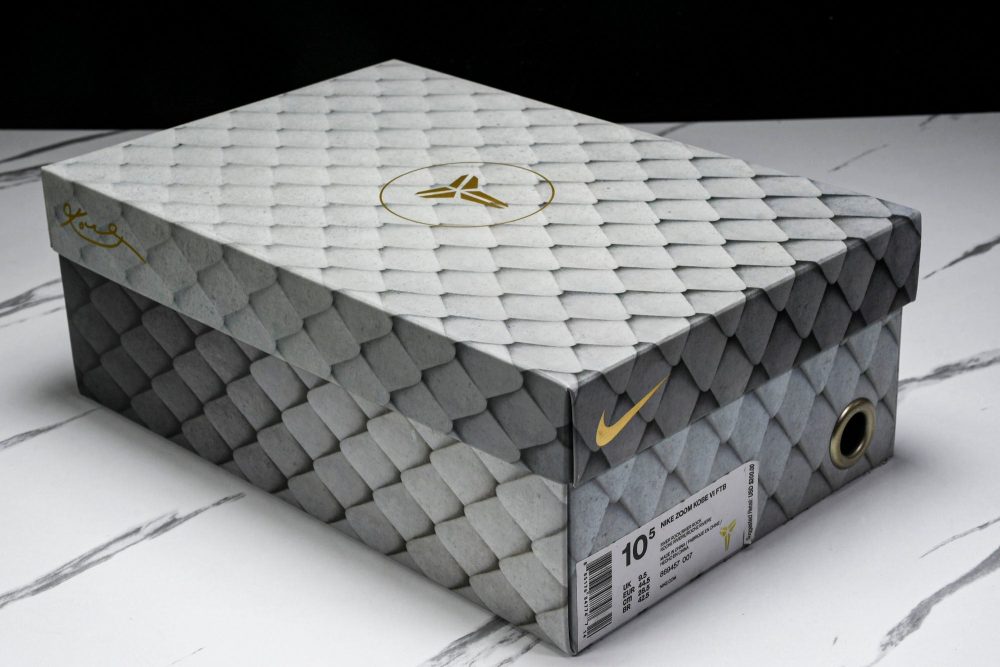 Kobe 6 'Fade to Black' - Image 27