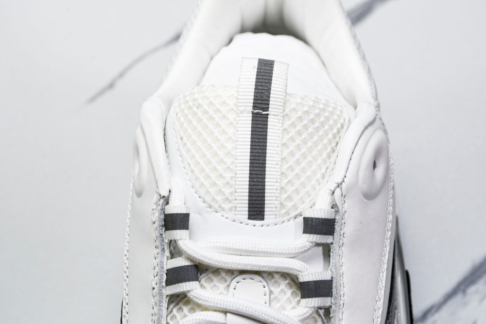 D1or B22 'White Silver' - Image 11