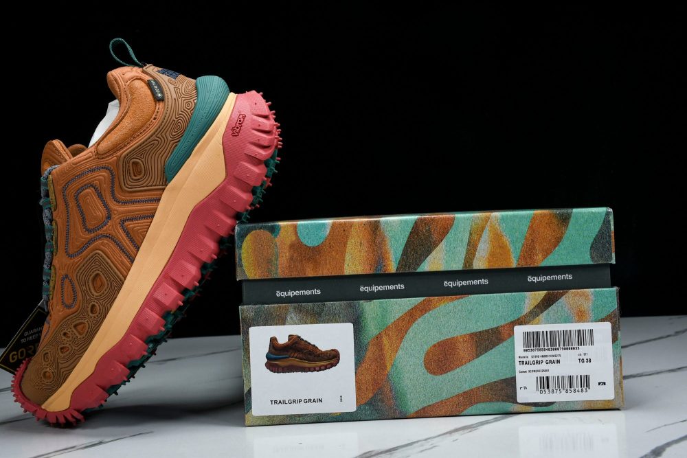 Salehe Bembury x Moncler Trailgrip Genius Grain GTX 'Orange' - Image 22