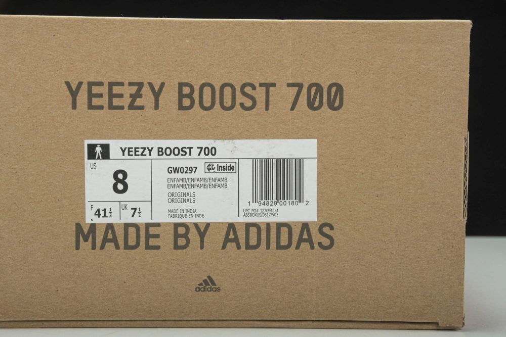 Yzy Boost 700 Enflame Amber - Image 25