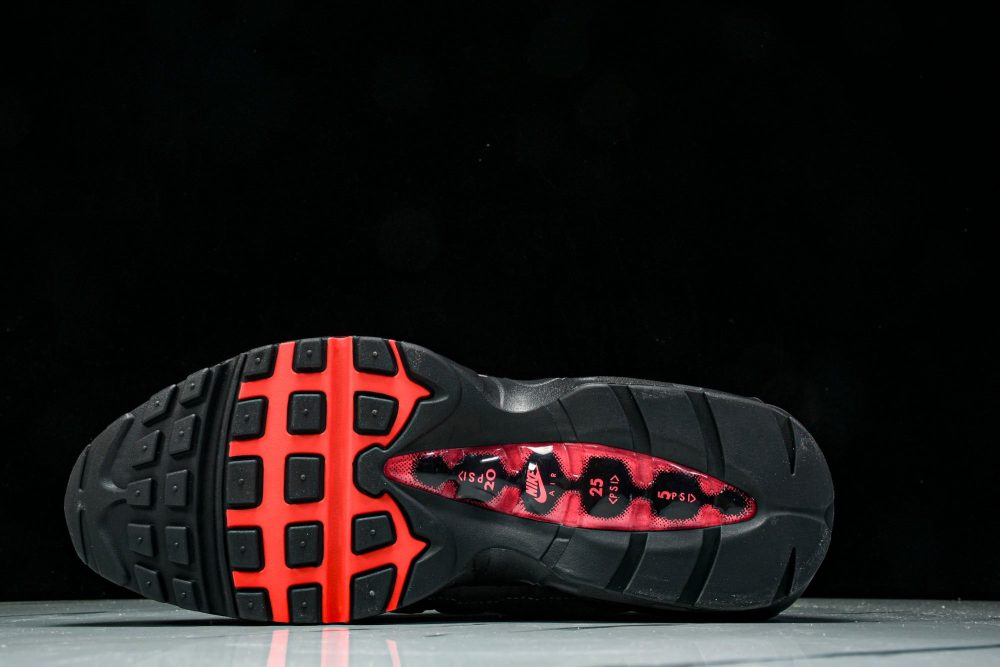 AM95 OG 'Solar Red' - Image 5