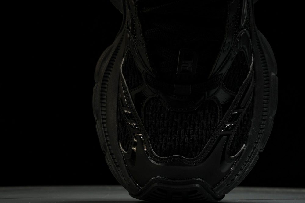 10XL Sneaker 'Black' - Image 6