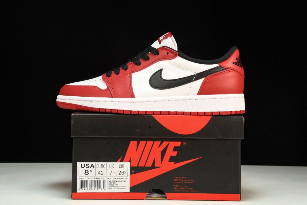 AJ1 Retro Low OG 'Chicago' - Image 30