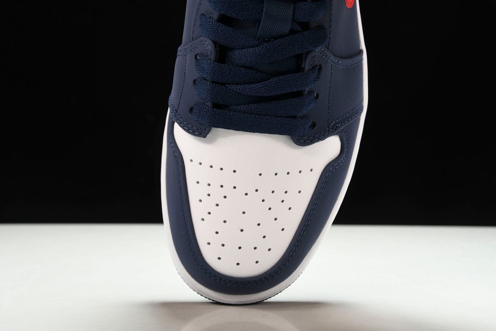 AJ1 Low ‘USA’ - Image 6
