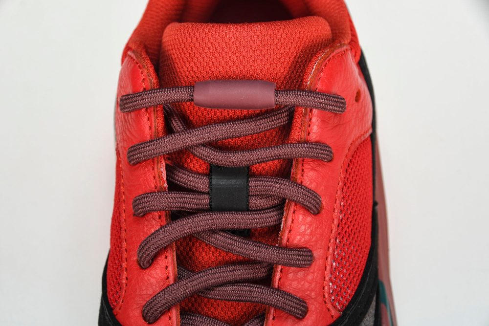 Yzy Boost 700 Hi-Res Red - Image 11