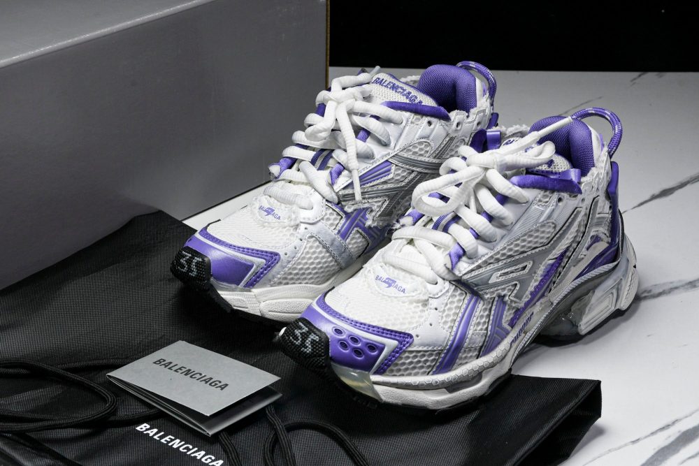 Runner 'White Purple' - Image 22