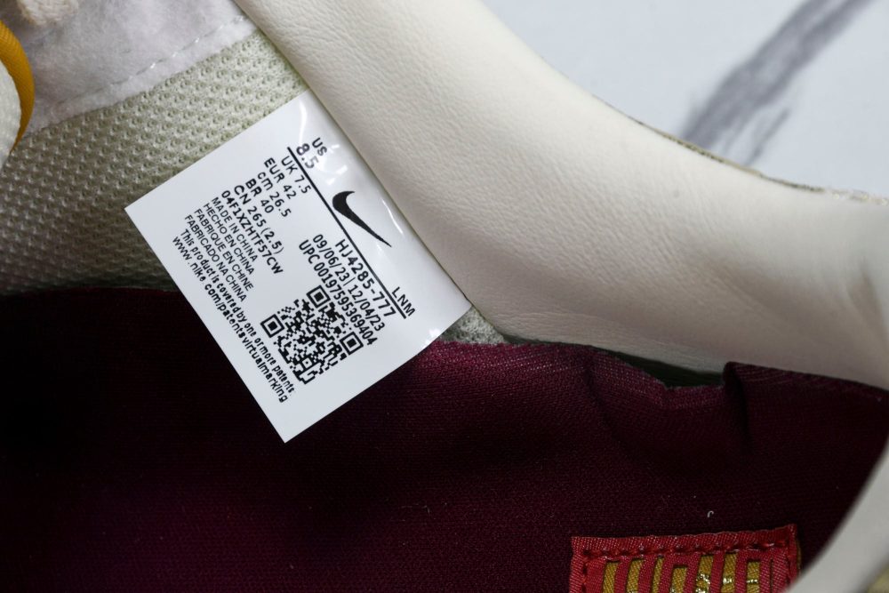 AF1 Low Year of the Dragon 'Gold' (2024) - Image 11