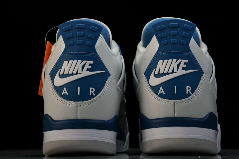 AJ4 Retro OG 'Military Blue' - Image 7
