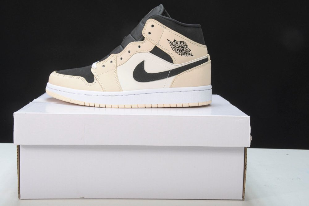 AJ1 Mid ‘Barely Orange’ - Image 15