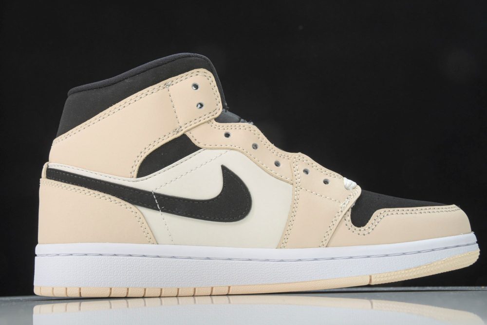 AJ1 Mid ‘Barely Orange’ - Image 3