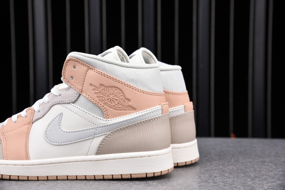 AJ1 Mid ‘Milan’ - Image 5