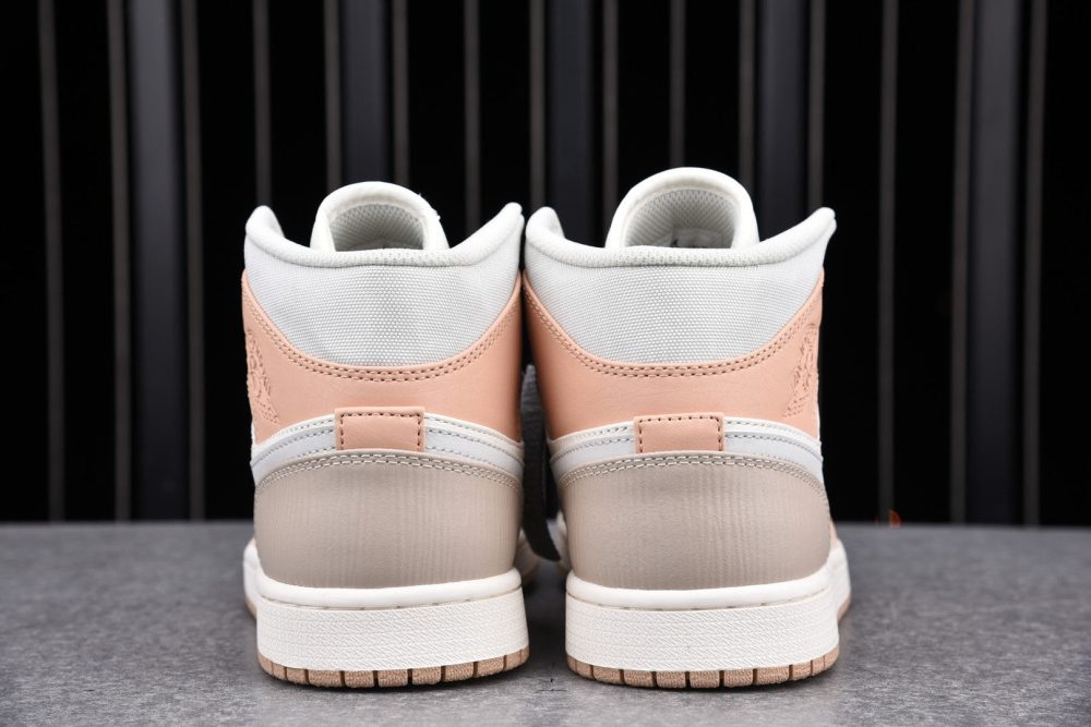 AJ1 Mid ‘Milan’ - Image 6