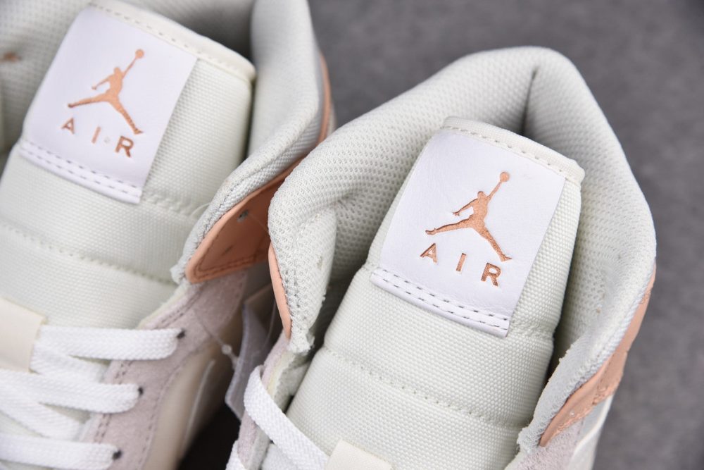 AJ1 Mid ‘Milan’ - Image 8