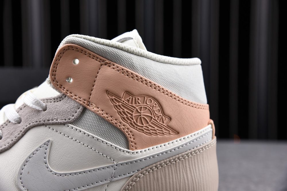 AJ1 Mid ‘Milan’ - Image 9