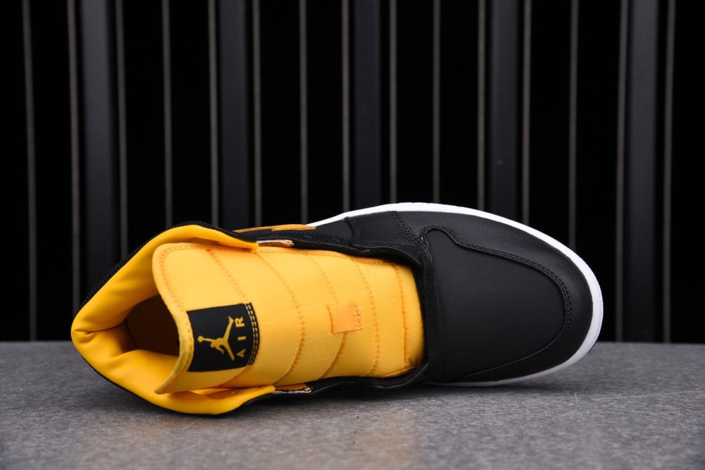 AJ1 Mid SE ‘Black Gold’ - Image 3