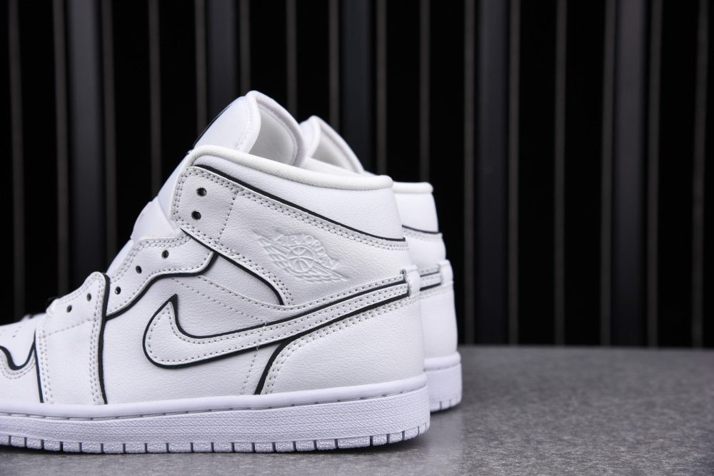 AJ1 Mid SE ‘Iridescent Trim’ - Image 5