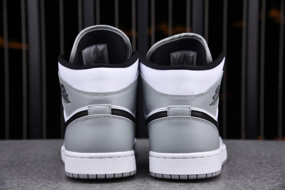 AJ1 Mid ‘Smoke Grey’ - Image 6