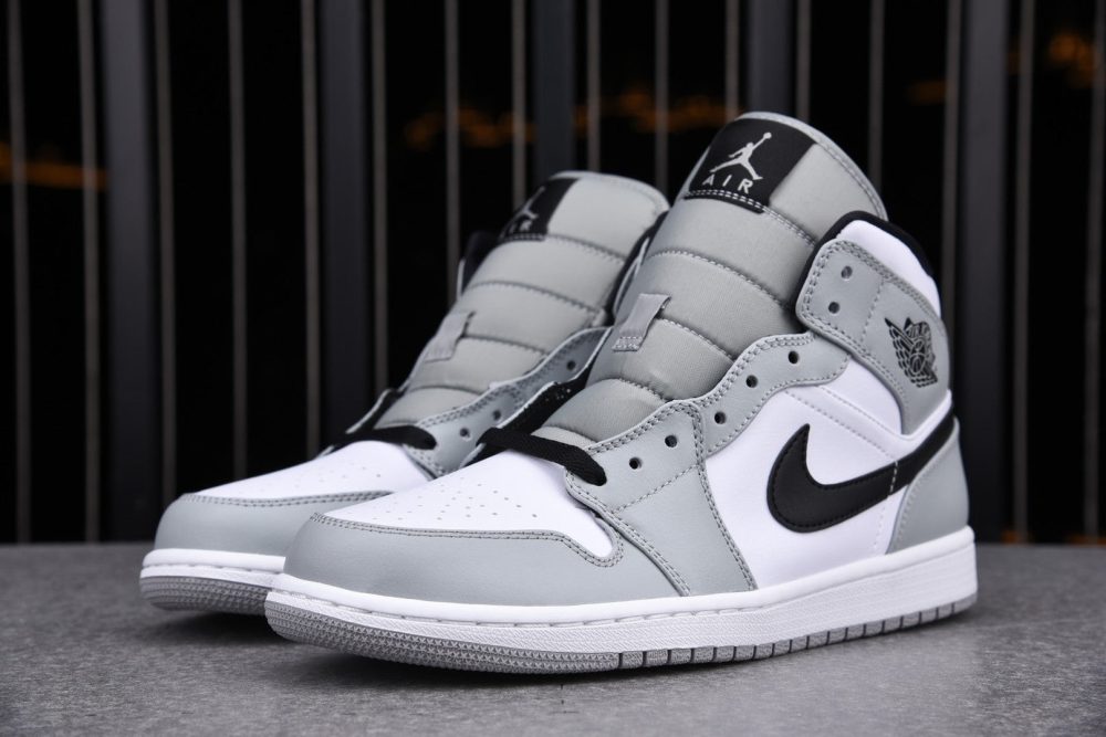 AJ1 Mid ‘Smoke Grey’ - Image 7