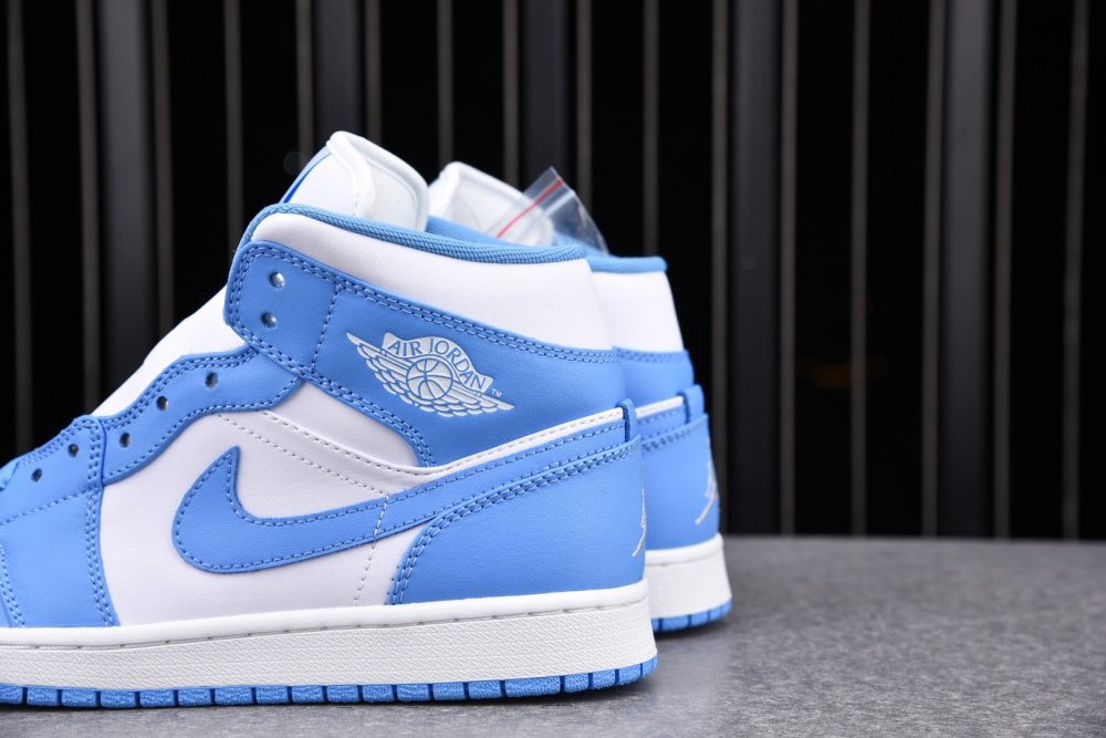 AJ1 Mid ‘UNC’ - Image 5