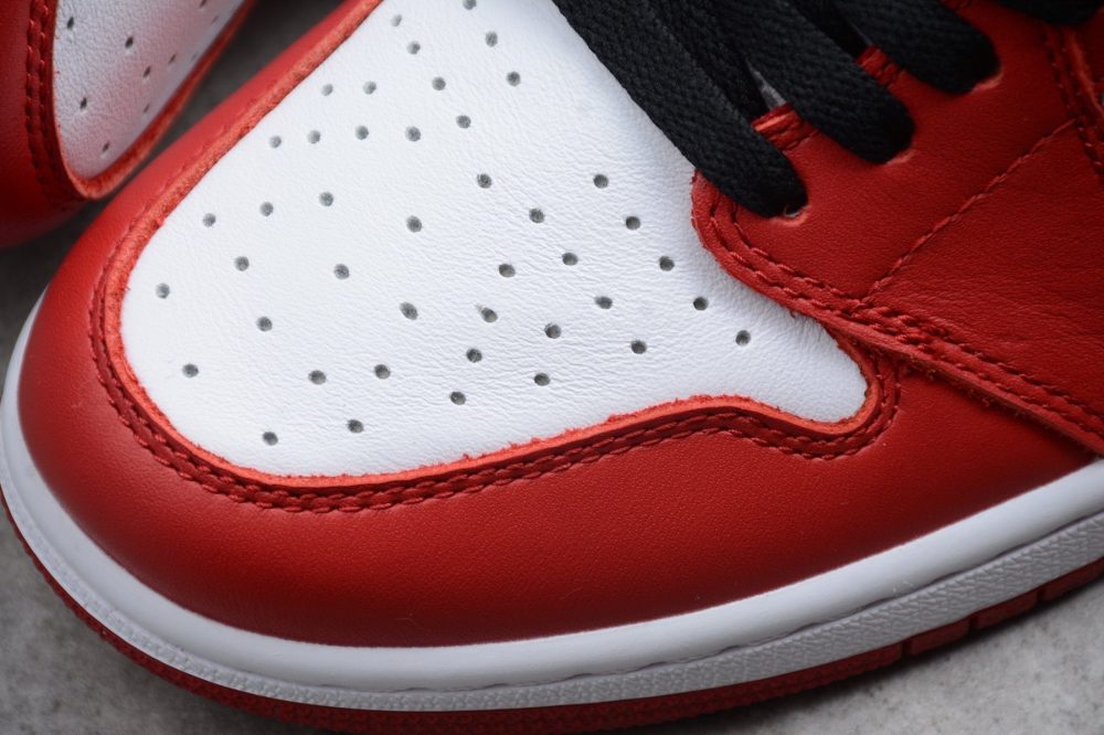 AJ1 Retro High Chicago - Image 8
