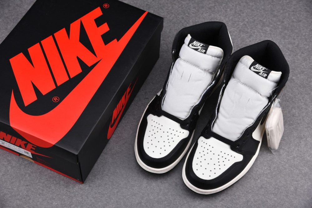 AJ1 Retro High Dark Mocha - Image 13