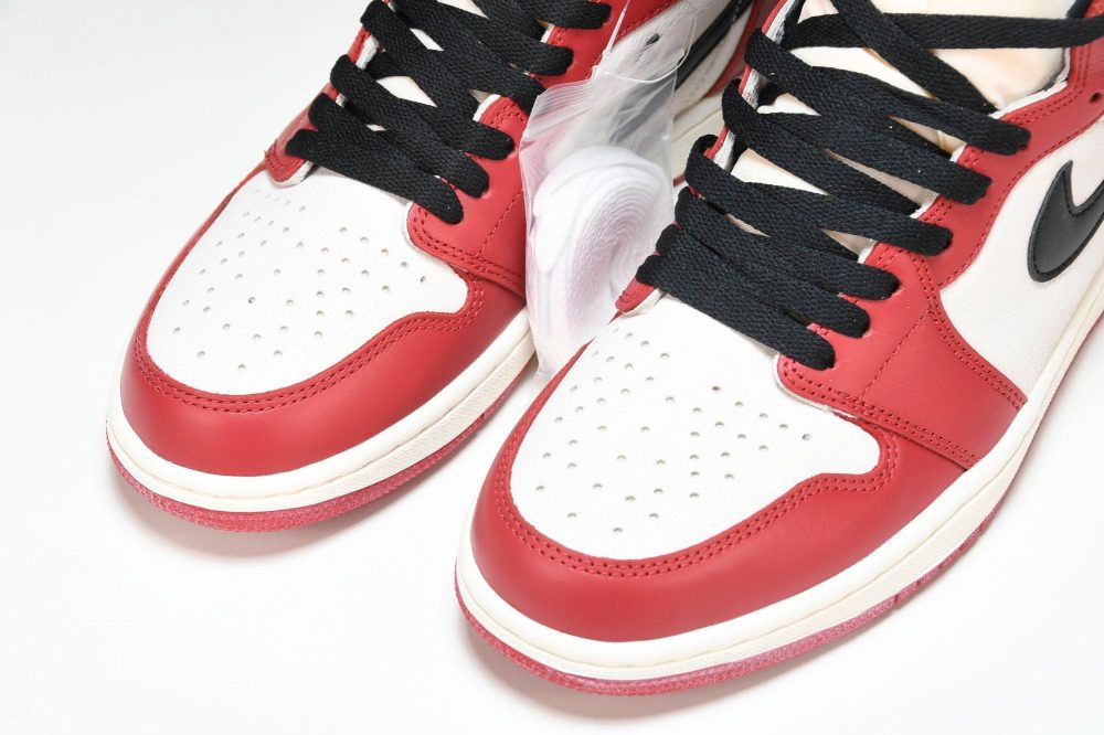 AJ1 Retro High 'Lost and Found' - Image 19