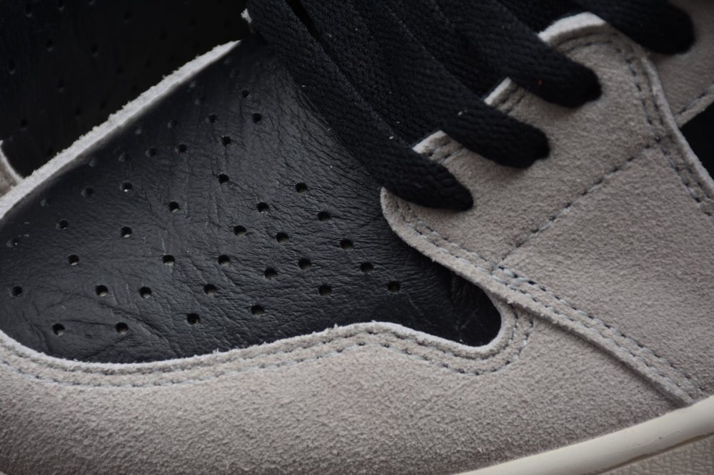 AJ1 Retro High Neutral Grey Hyper Crimson - Image 8