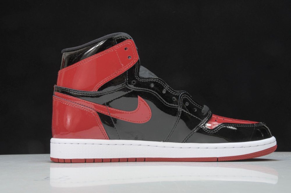 AJ1 Retro High OG ‘Bred Patent' - Image 3