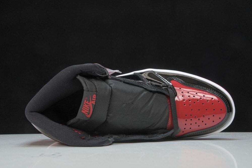AJ1 Retro High OG ‘Bred Patent' - Image 4