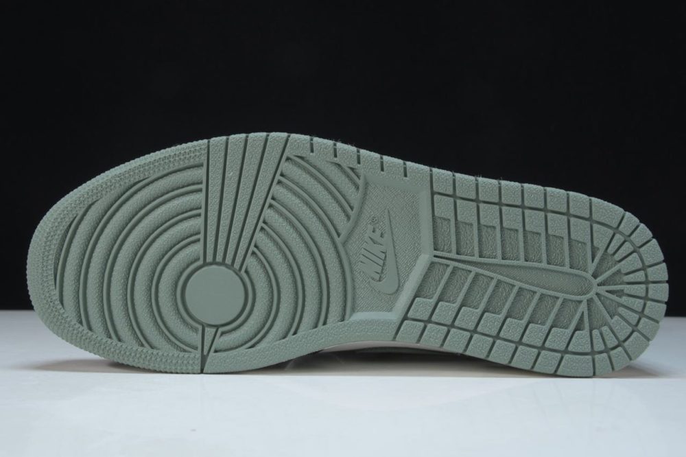 AJ1 Retro High OG 'Clay Green' - Image 5
