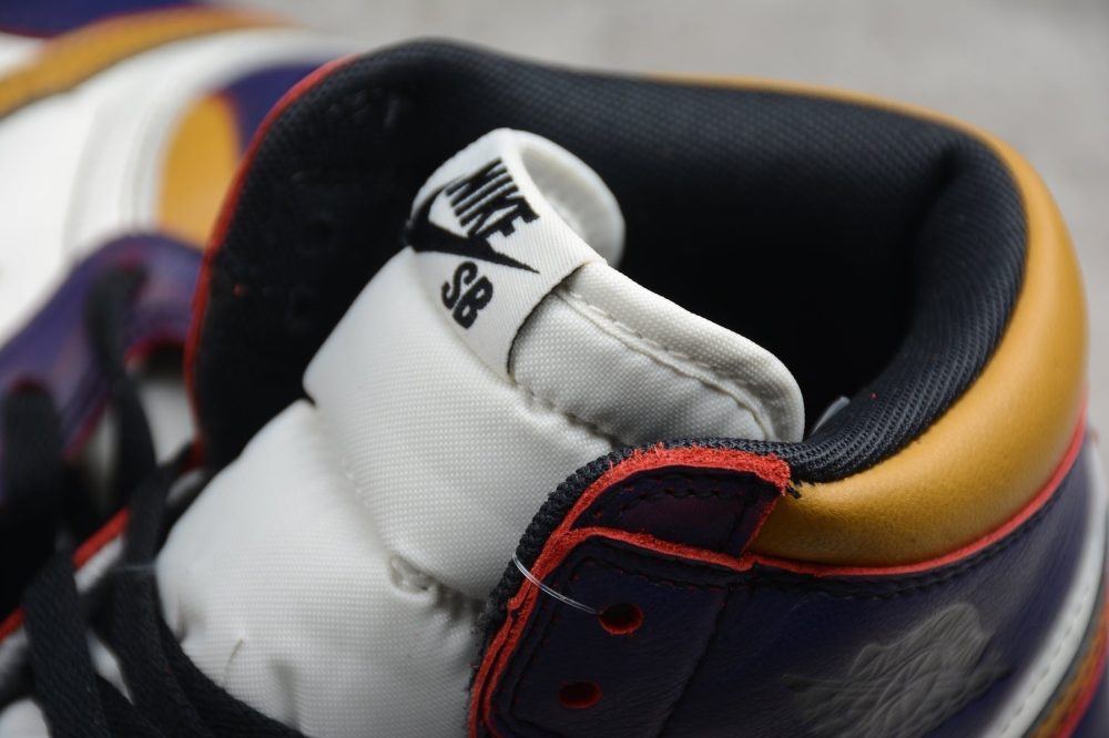 AJ1 Retro High OG Defiant SB LA to Chicago - Image 10