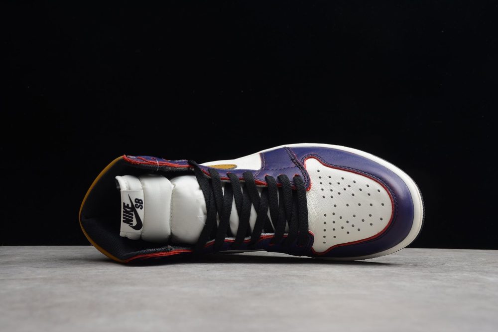 AJ1 Retro High OG Defiant SB LA to Chicago - Image 4