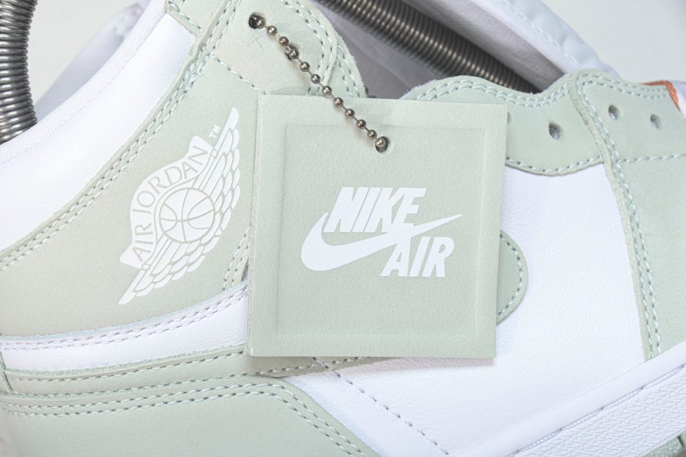 AJ1 Retro High OG 'Seafoam' - Image 10