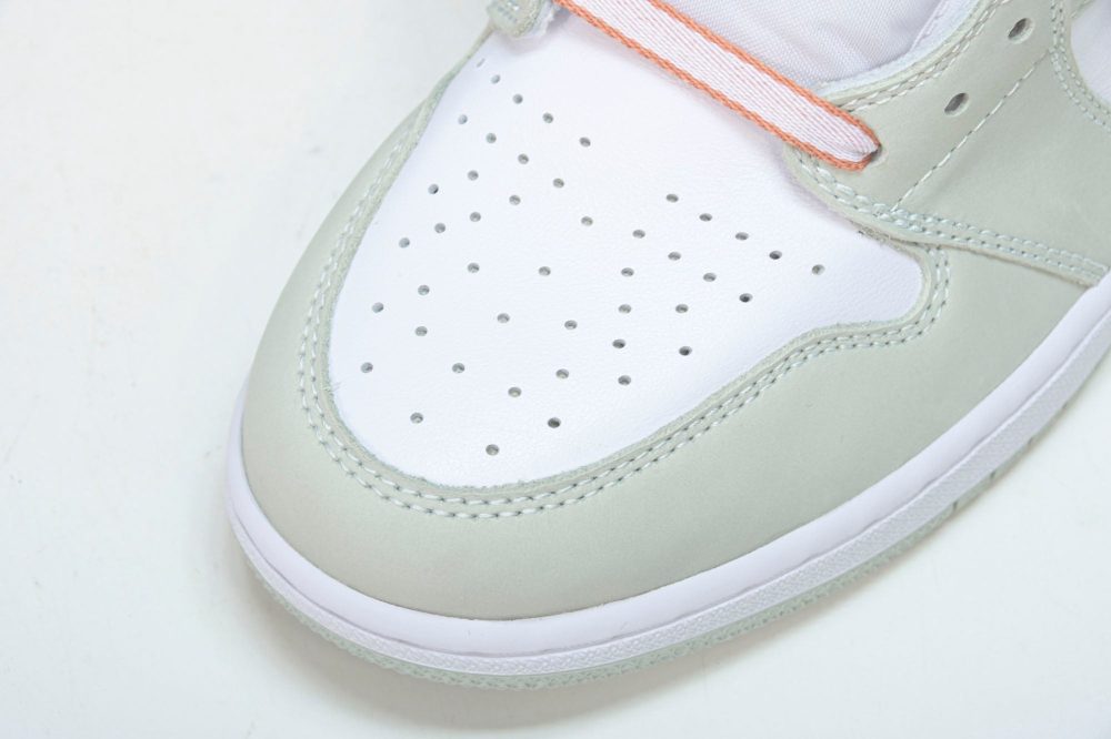 AJ1 Retro High OG 'Seafoam' - Image 12