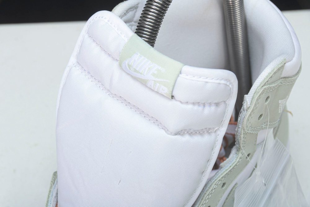 AJ1 Retro High OG 'Seafoam' - Image 13