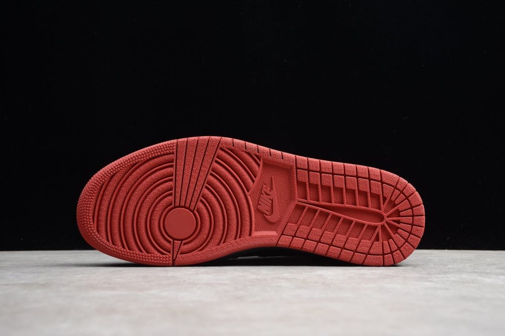 AJ1 Retro High OG 'SP Gina' - Image 5