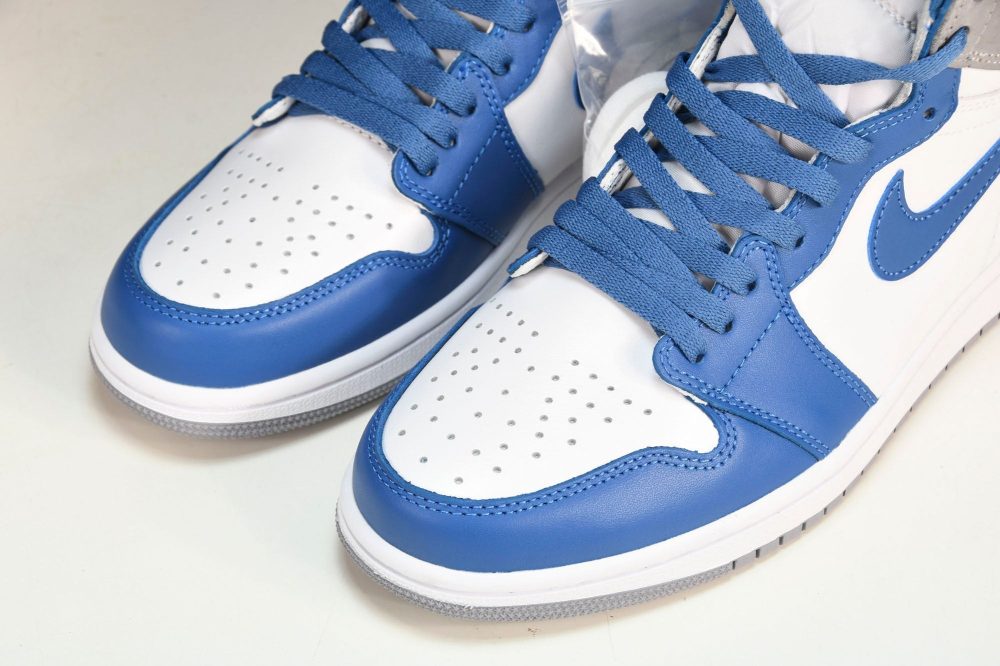 AJ1 Retro High OG 'True Blue' - Image 16
