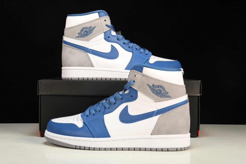 AJ1 Retro High OG 'True Blue' - Image 20