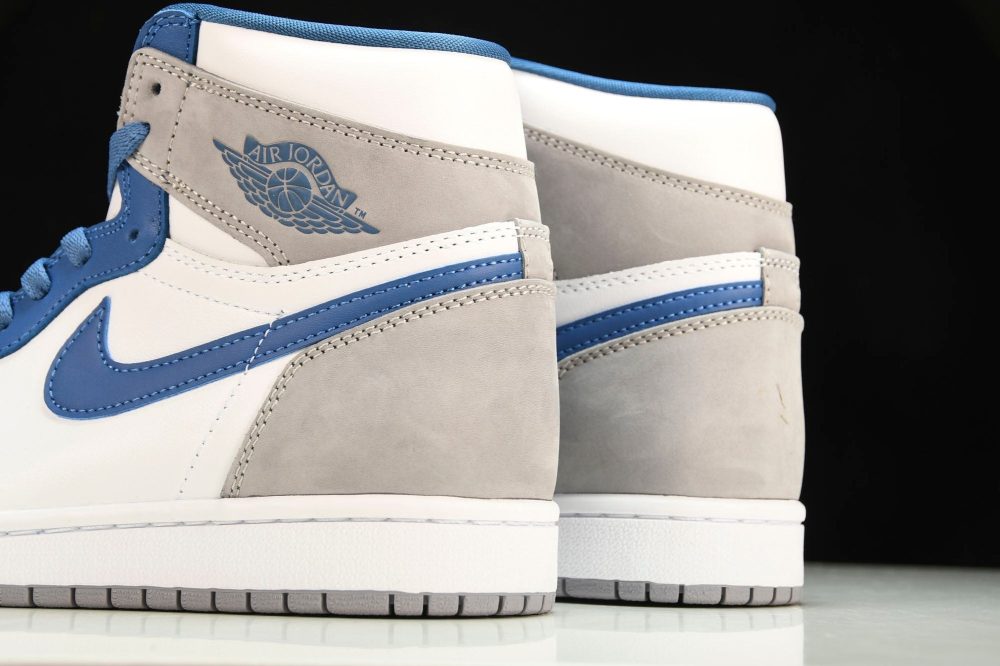 AJ1 Retro High OG 'True Blue' - Image 7