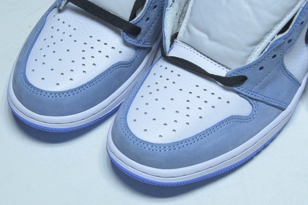AJ1 Retro High OG University Blue - Image 14