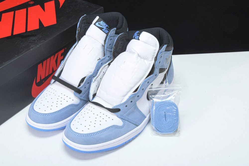 AJ1 Retro High OG University Blue - Image 15
