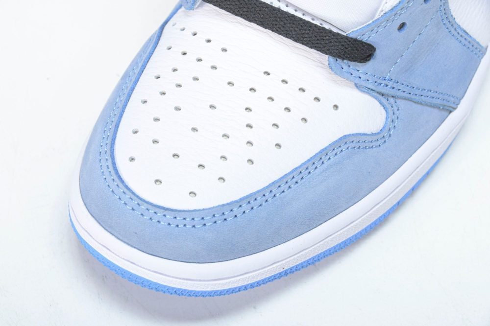 AJ1 Retro High OG University Blue - Image 9