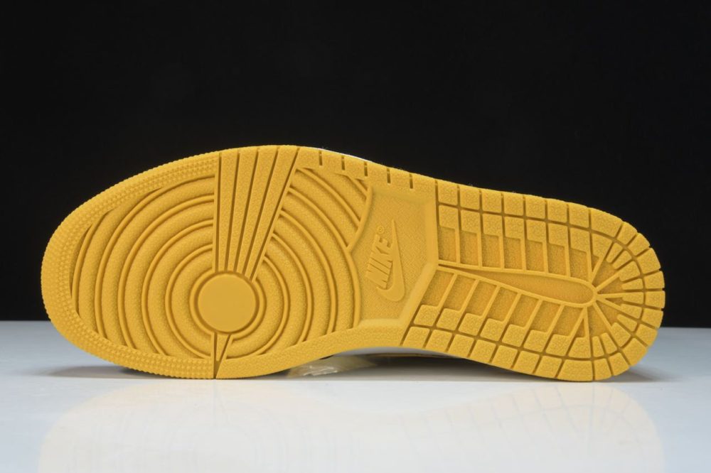 AJ1 Retro High OG 'Yellow Ochre' - Image 5